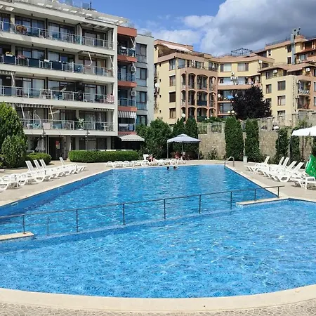 شقة Sun Wave Sea And Pool View *